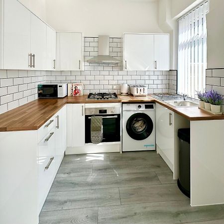 Willa Cosy & Modern 4Bd House Near Anfield Stadium Liverpool Zewnętrze zdjęcie